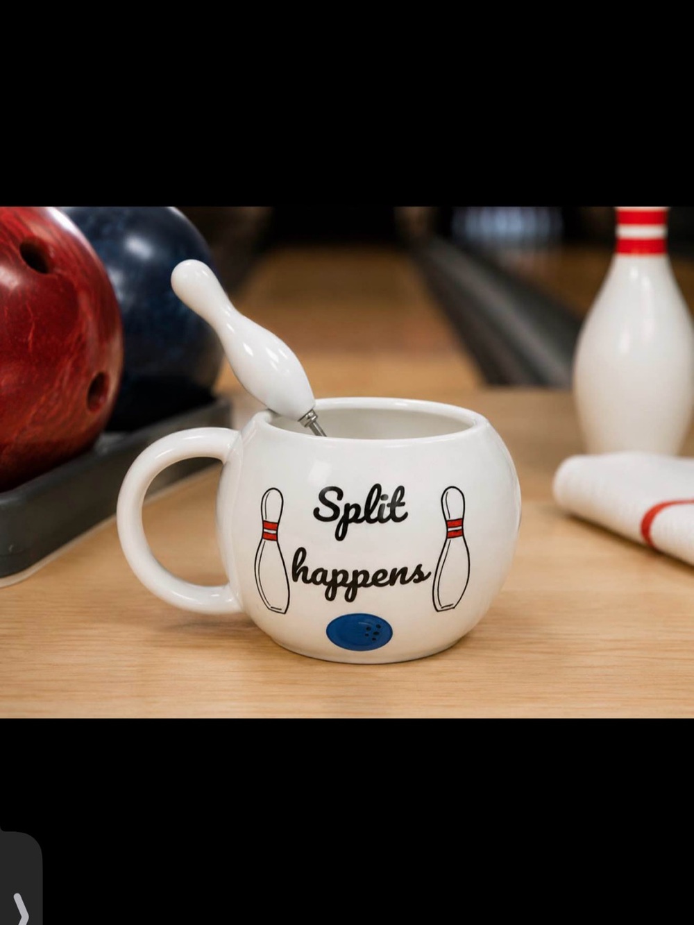 White Bowling Mug "Split Happens"